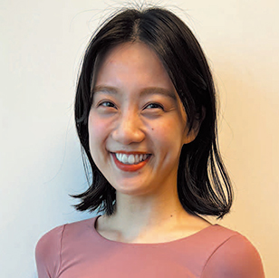 トレーナー 李 潤嬉(Li Yuni)